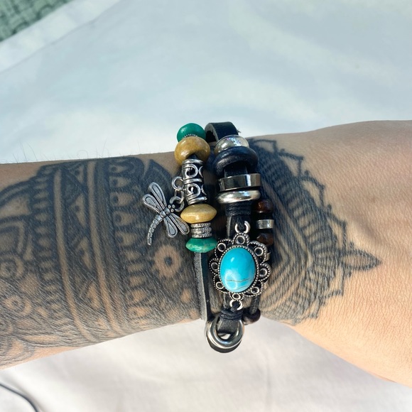 Black Leather multi strand bracelet with charms dragonfly - Picture 1 of 2
